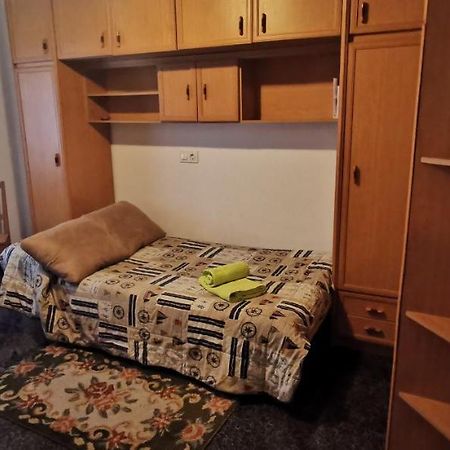 A Cinco Minutos De Todo Apartman Oviedo Kültér fotó