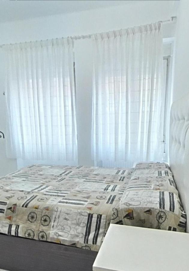 A Cinco Minutos De Todo Apartman Oviedo Kültér fotó