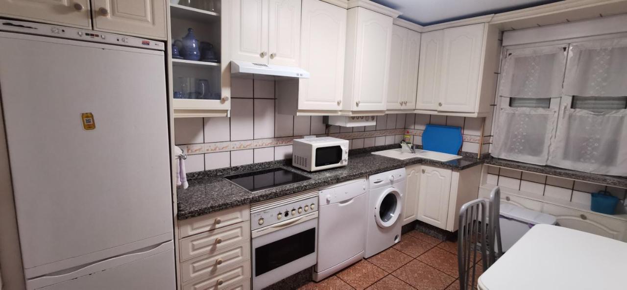 A Cinco Minutos De Todo Apartman Oviedo Kültér fotó